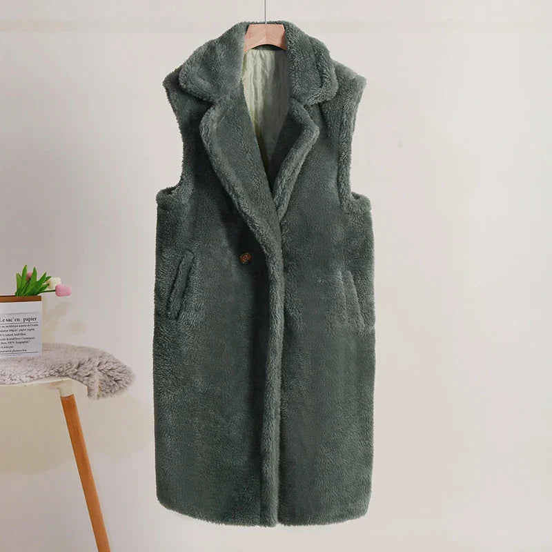 Petronella | Manteau d’hiver sans manches en peluche pour femme
