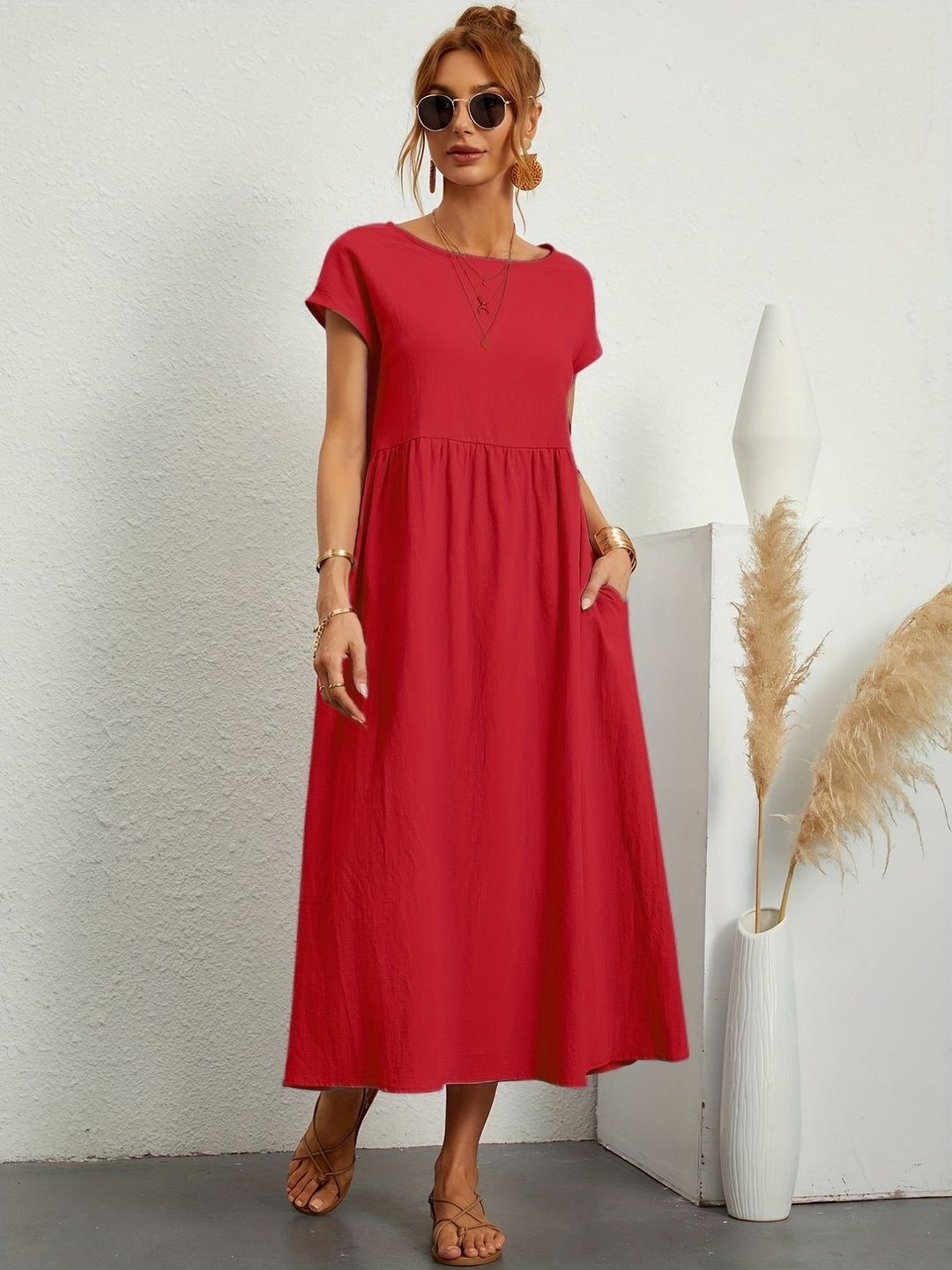 Mirabelle | Robe de loisirs décolletée