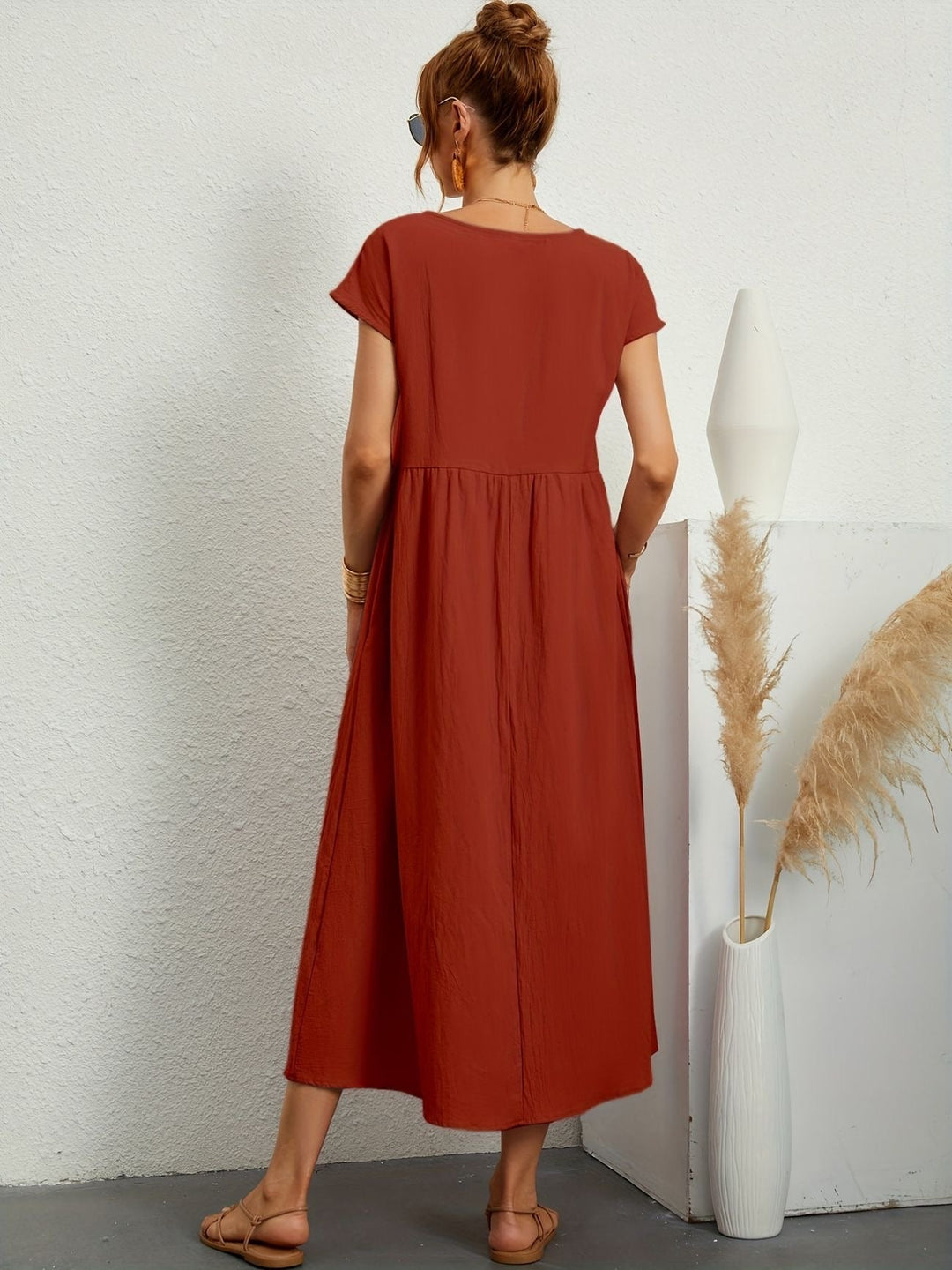 Mirabelle | Robe de loisirs décolletée