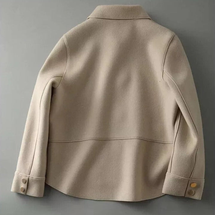 Liesel | Veste courte à boutons au style chaud pour femme